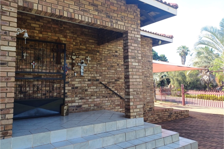 4 Bedroom Property for Sale in Cashan North West